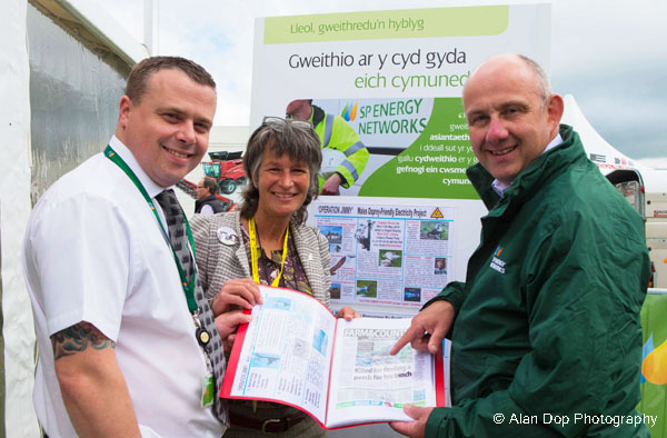 Gail Edgley with 2 key Managers from Scottish Power at the Anglesey Show 2015